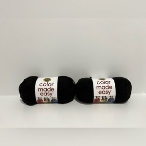 Lion Brand Yarn Color Made Easy 7oz in Caviar lot of 2 Skeins NEW discontinued